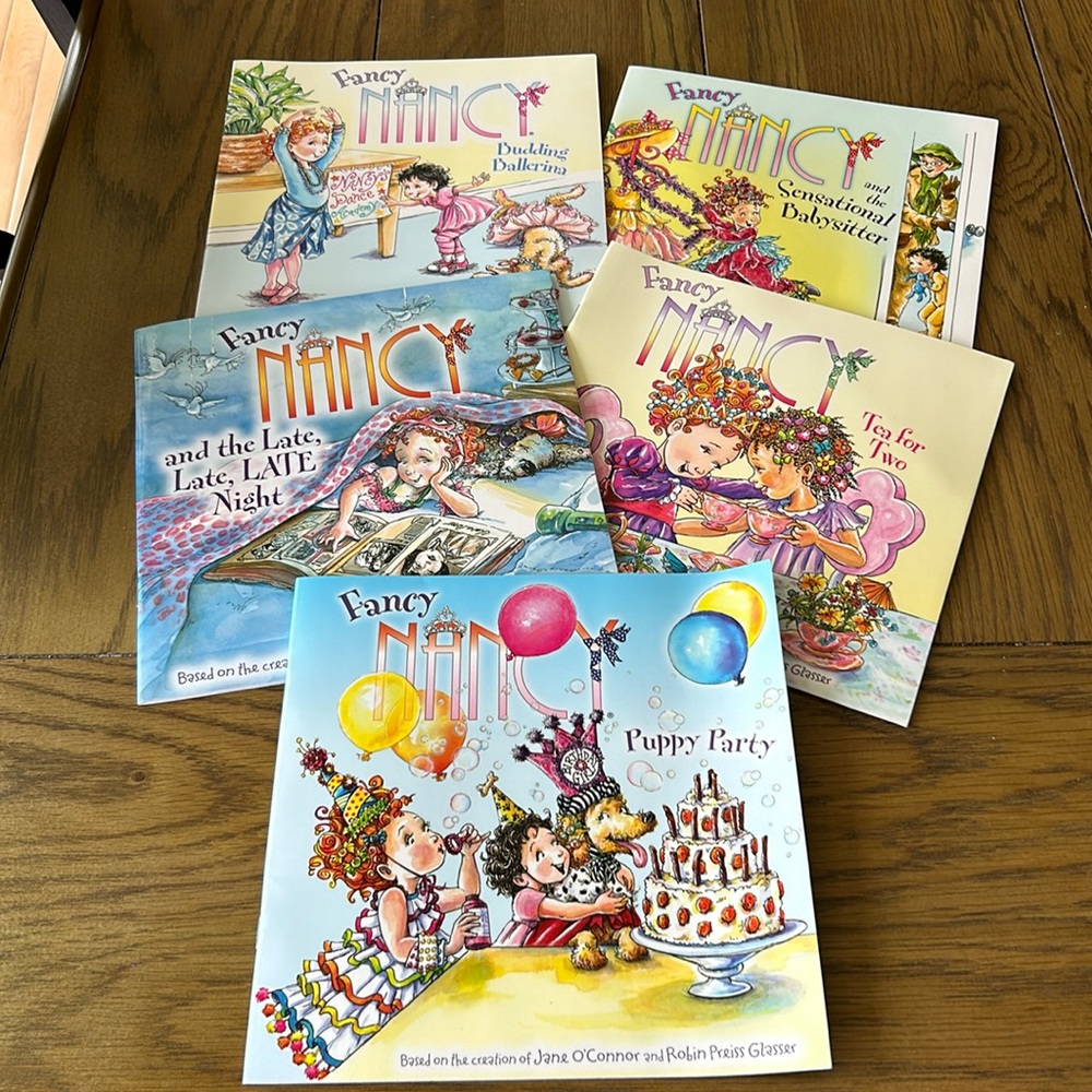 Bundle of Fancy Nancy girls books